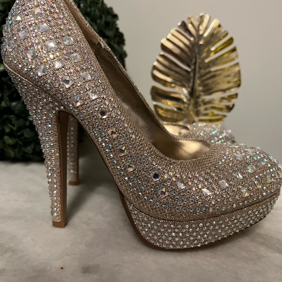 Valenti Franco studded heel - Picture 2 of 5